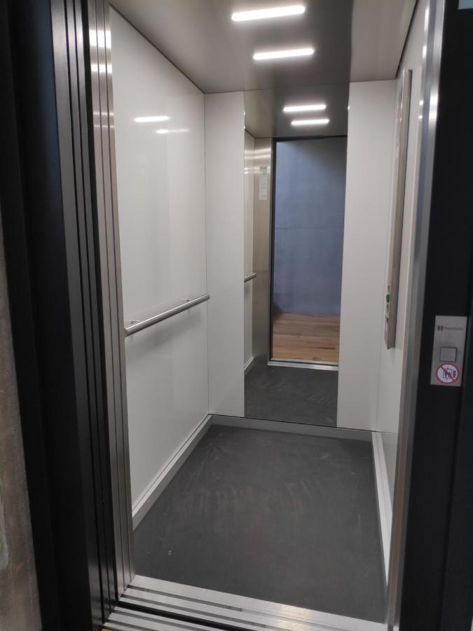Ferienwohnungen Und Zimmer In Reutlingen-Goenningen Екстериор снимка
